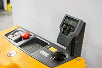 Тележка электрическая самоходная Jungheinrich EJE BA 115, 1500 кг, 1150 x 540 мм, с весами, Li-Ion с батареей 50 Ah